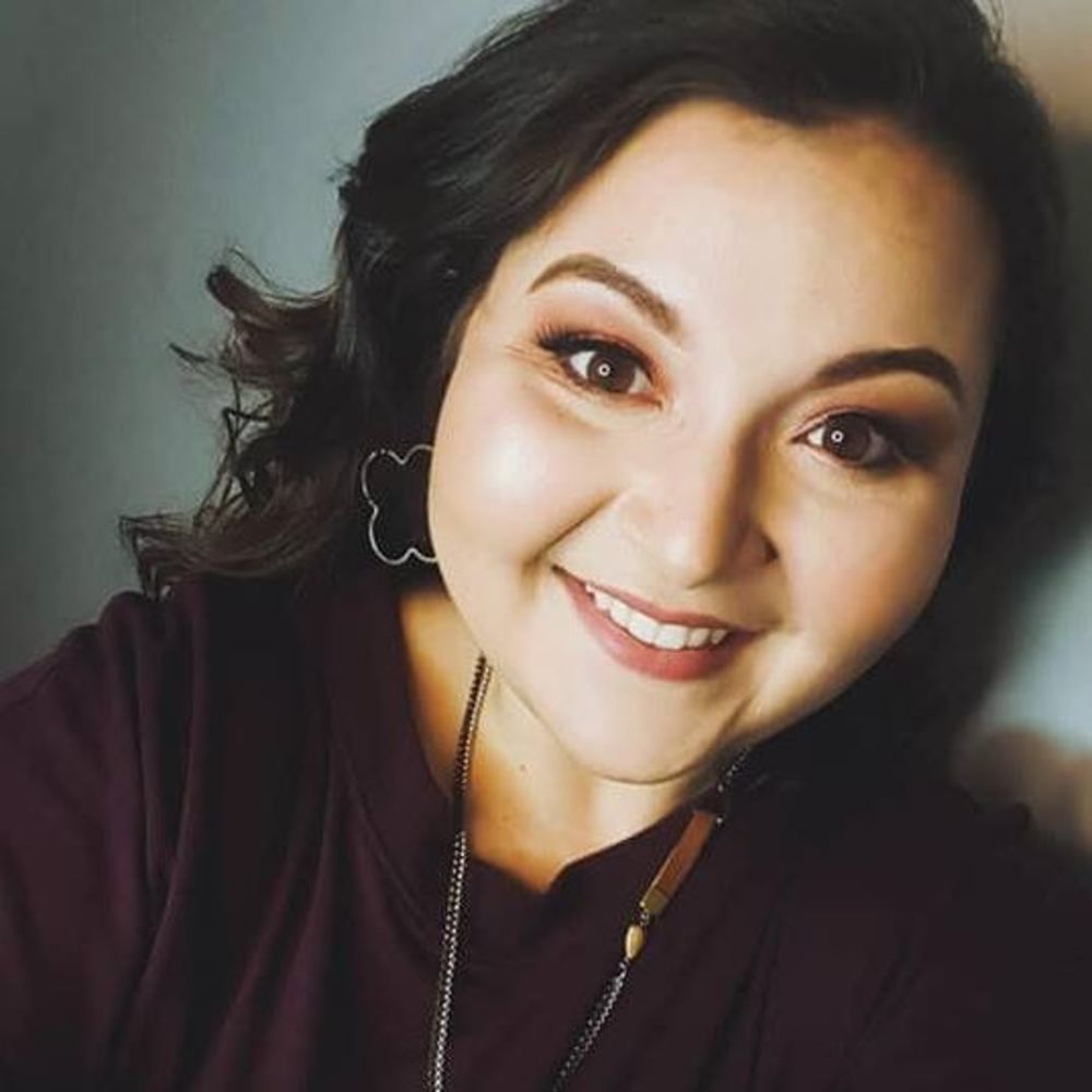 Meet your Posher, Savannah